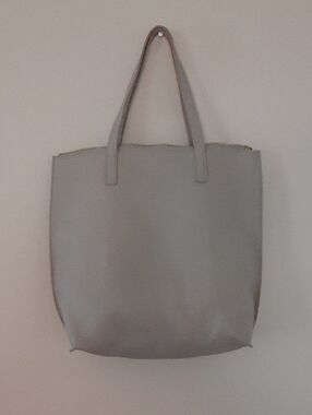 Mark & Graham Classic L.Grey Leather Tote  Initial LAS  -